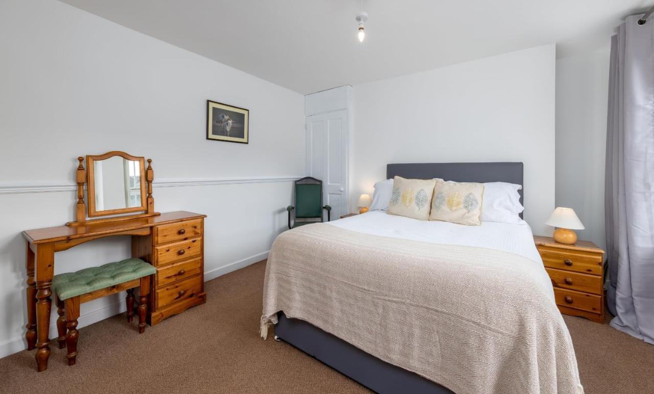 レーブングラス Muncaster Castle Coachman'S Quarters Bed & Breakfast エクステリア 写真