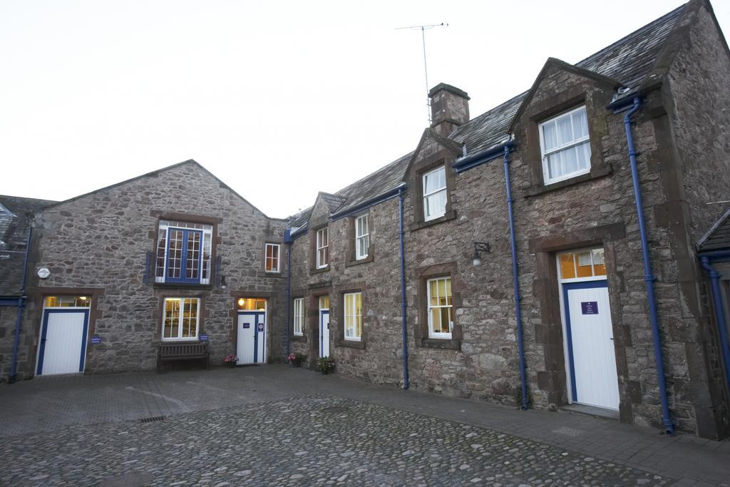 レーブングラス Muncaster Castle Coachman'S Quarters Bed & Breakfast エクステリア 写真