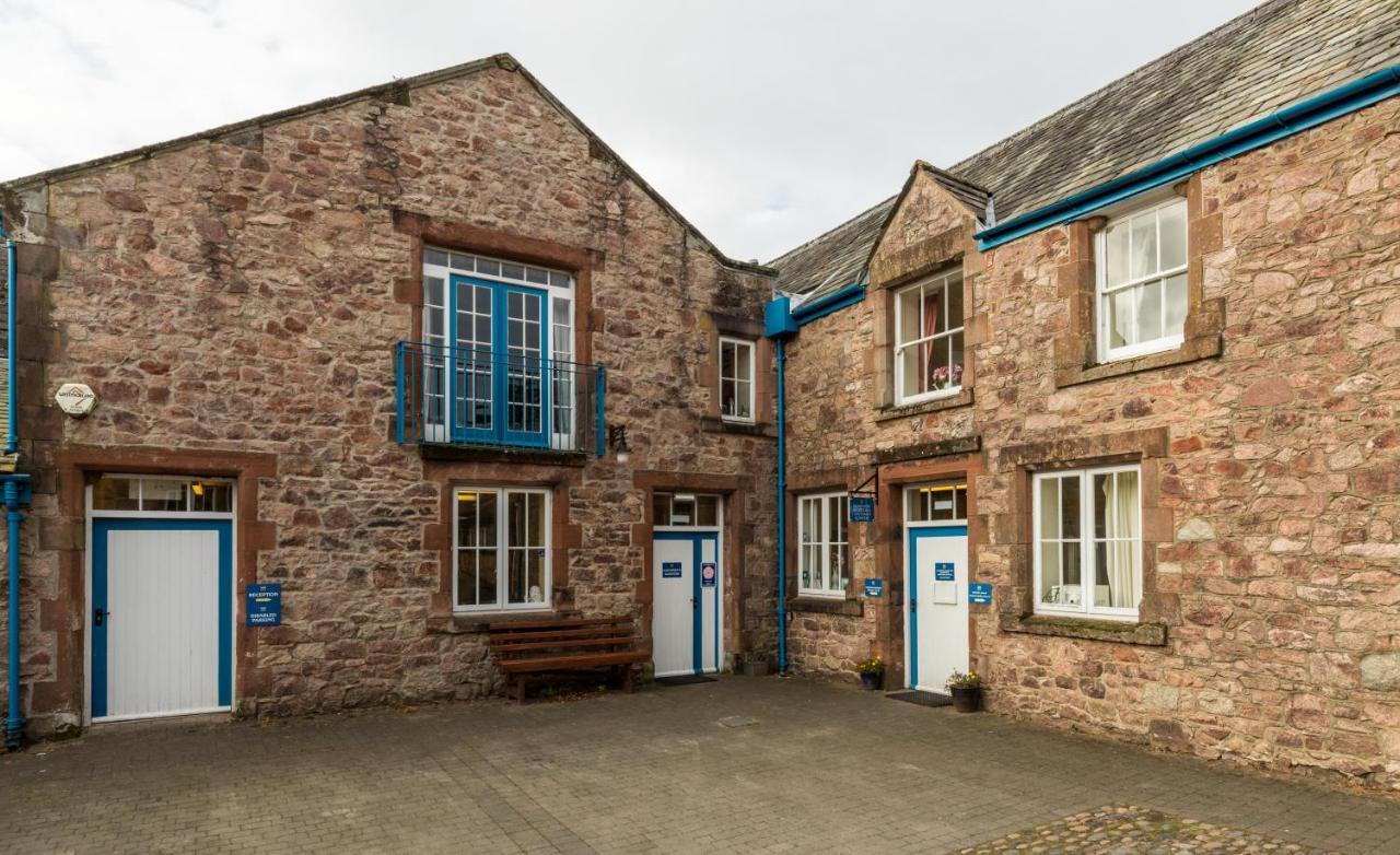 レーブングラス Muncaster Castle Coachman'S Quarters Bed & Breakfast エクステリア 写真